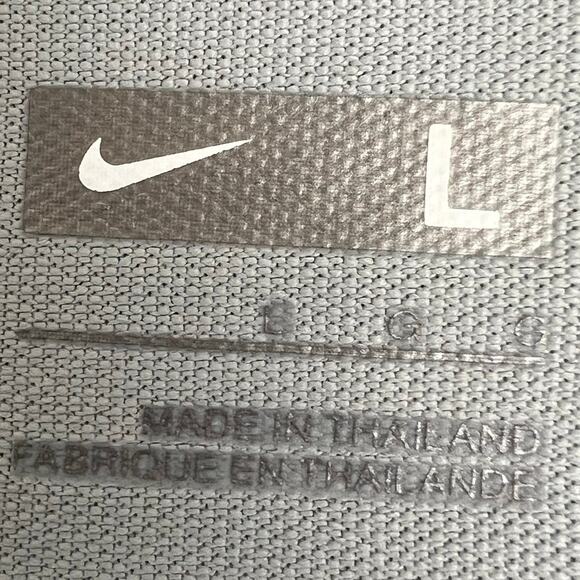 Nike Biking \ Running shirt men’s Large full zip up front - Picture 6 of 6